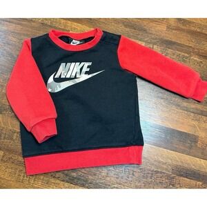 Vintage Y2K Nike crewneck boys sz 18 months.  Red and black with camo logo.